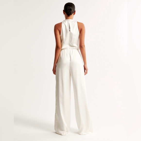Abercrombie High Neck Draped Jumpsuit Petite XXS - Picture 5 of 6